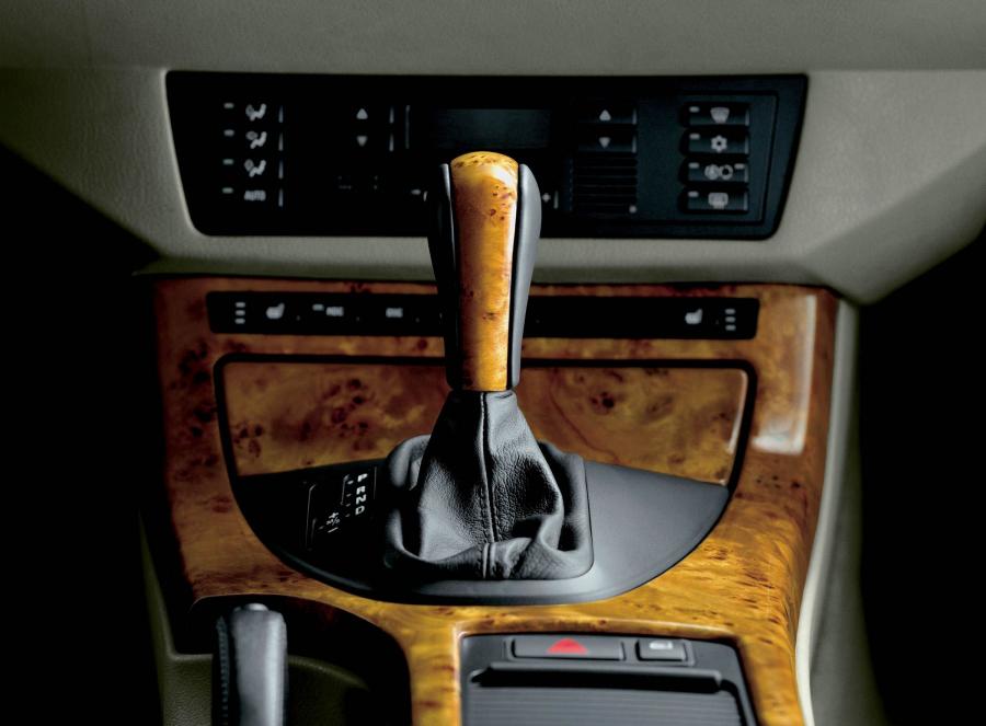  BMW X5 2000 года  (фото 67 из 102)